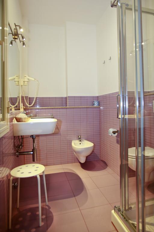 B&B A Casa Di Amici Giardini Naxos Eksteriør bilde