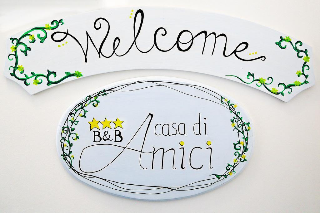 B&B A Casa Di Amici Giardini Naxos Eksteriør bilde